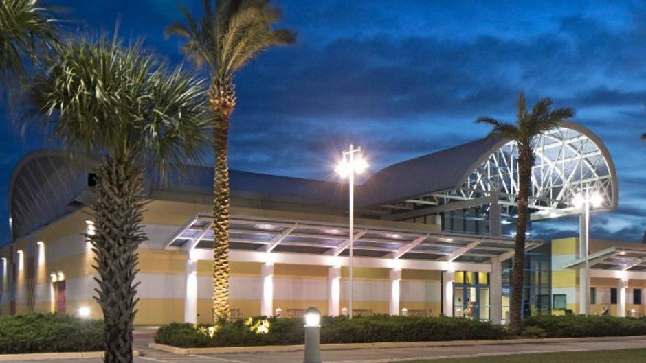 The Harbor Center Exterior