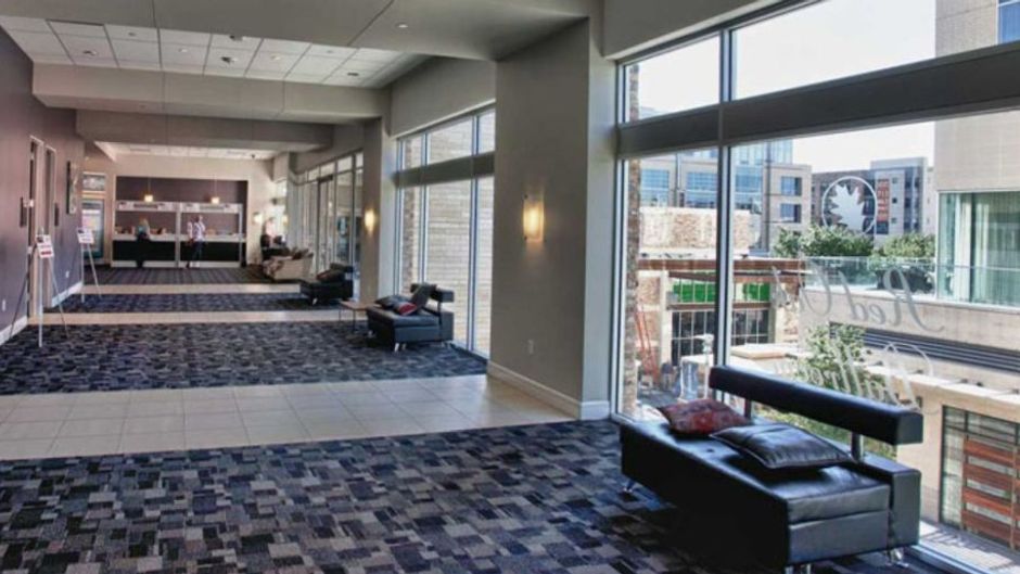 Norris Conference Centers - Houston/CityCentre Lobby