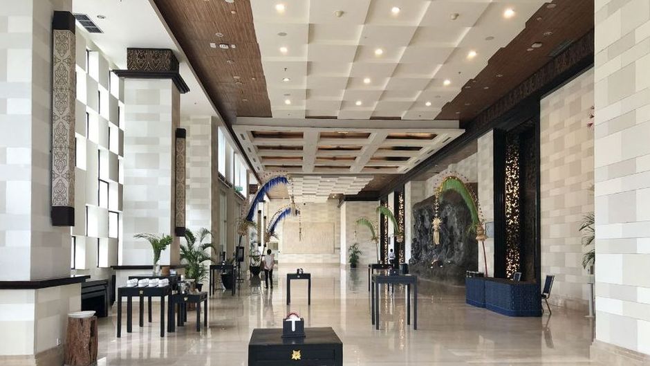 Bali Nusa Dua Convention Center Lobby