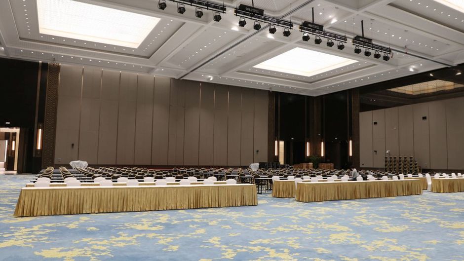 Hangzhou International Expo Center Meeting