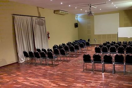 Carmelitas Convention Center