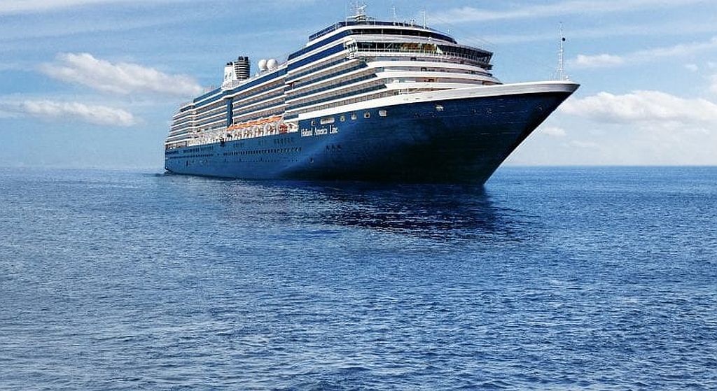 Oosterdam Ship Stats & Information- Holland America Line Cruise ...