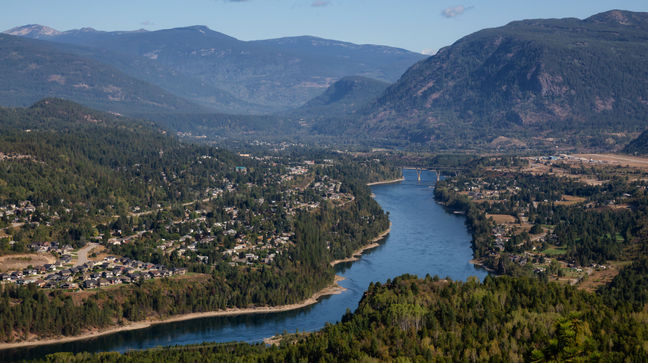 Castlegar, British Columbia, Canada Hotels