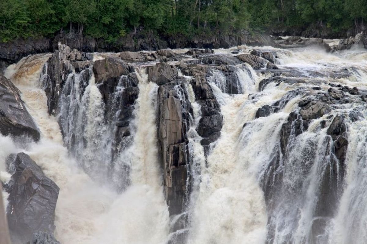Tourist Class Grand Falls, NB Hotels Downtown Hotels in Grand Falls