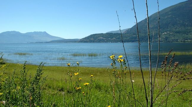 Shuswap Lake, British Columbia, Canada Hotels