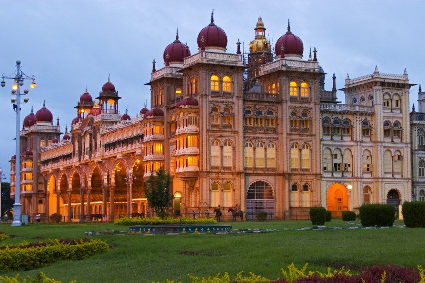 Hotel Le Grandeur, Mysore, India - ar.trivago.com