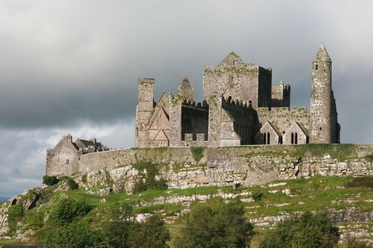 Find Cashel (Tipperary), Ireland Hotels- Downtown Hotels in Cashel ...