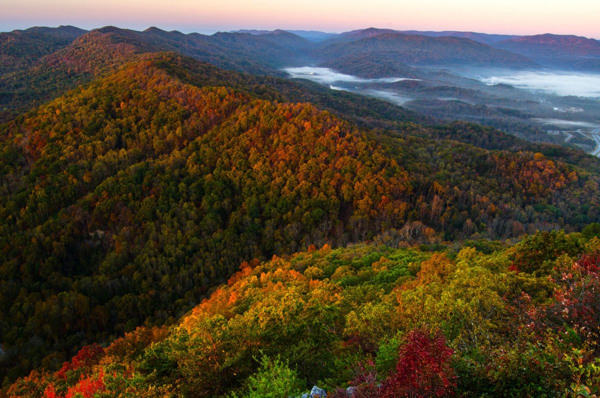 Find Cumberland Gap National Historic Park, TN Hotels Downtown Hotels