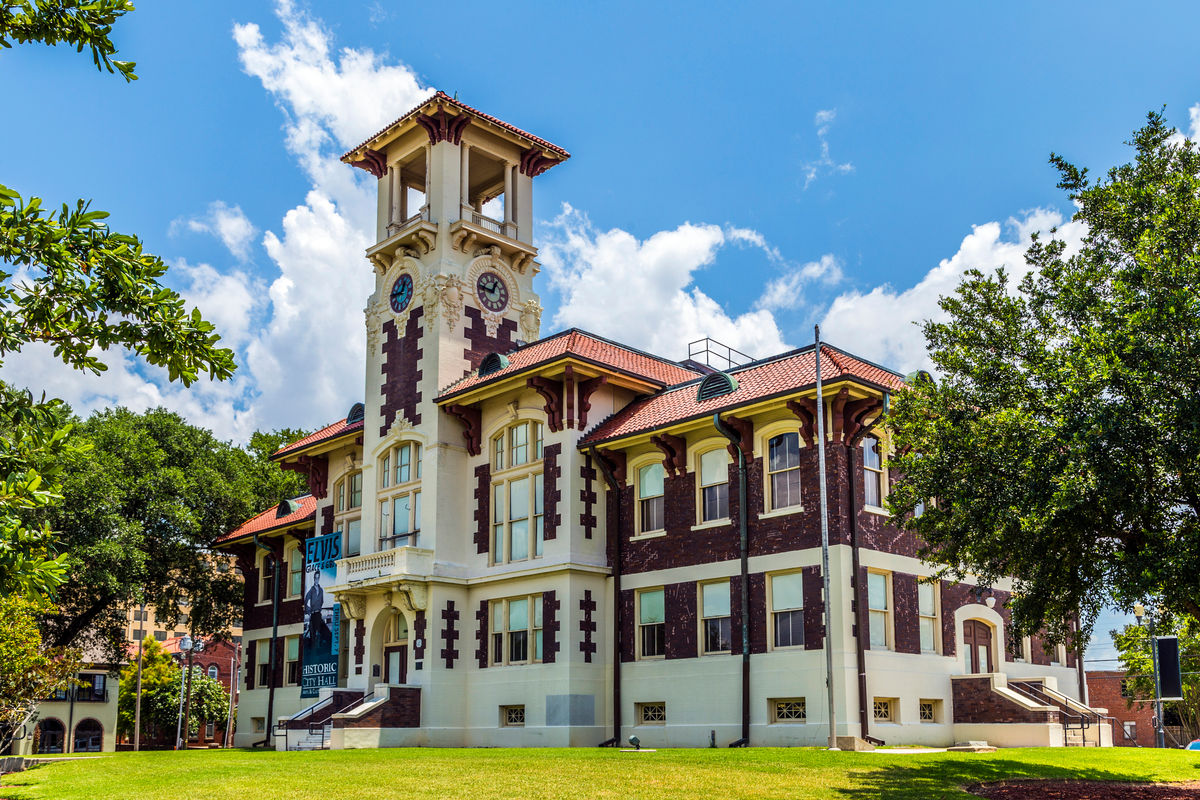 Find Lake Charles, LA Hotels- Downtown Hotels in Lake Charles- Hotel