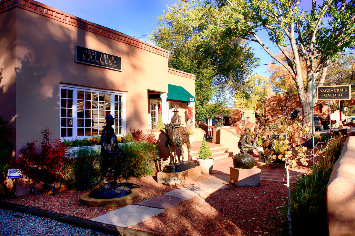 Exploring Santa Fe in Hatch Collection: The Farmer's Market - The