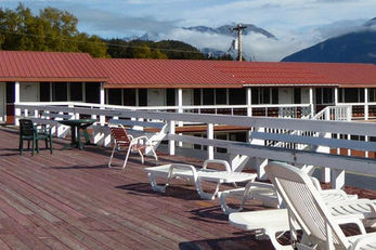 Captain's Choice Motel