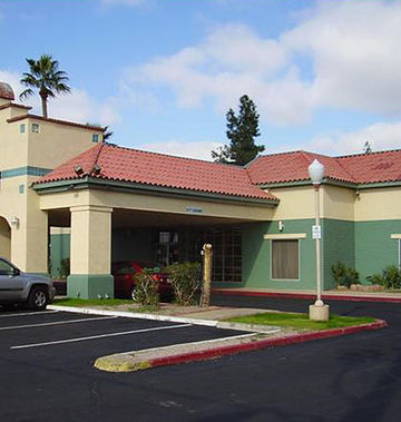 Vacation Inn Phoenix Midtown