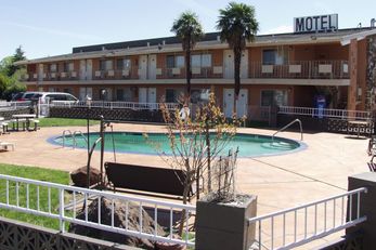 Americas Best Value Inn - Red Bluff