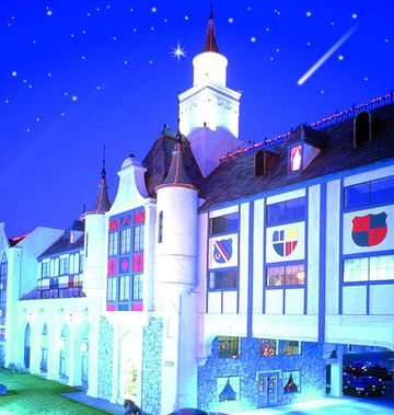 Castle Inn & Suites
