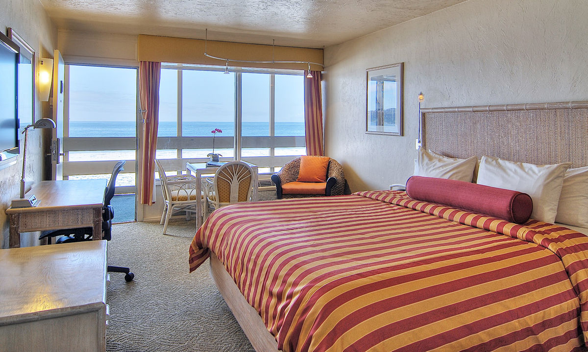 Monterey Tides First Class Monterey CA Hotels GDS Reservation