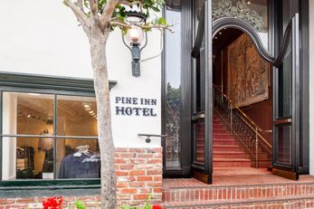 Pine Inn