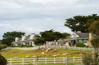 Mission Ranch Hotel