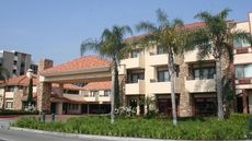 Tropicana Inn & Suites