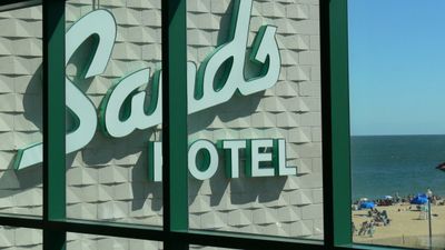 Atlantic Sands Hotel