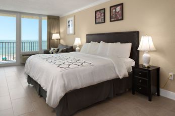 Island Inn Beach Resort