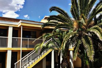 Stars Rest Inn