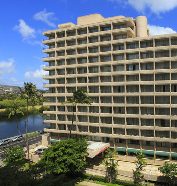 Wayfinder Waikiki