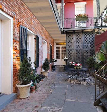 Inn on St Peter