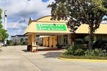 Discovery Inn & Suites Lafayette