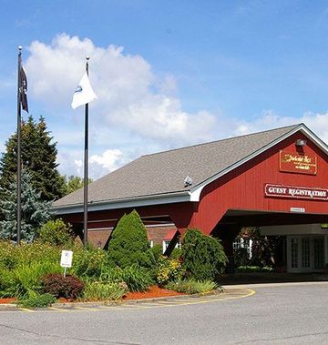 Sturbridge Host Hotel & Conferenc Center