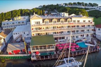 Chippewa Hotel Waterfront