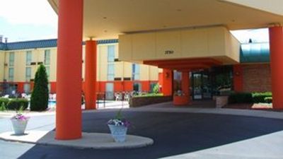 A Victory Inn Suites Ann Arbor