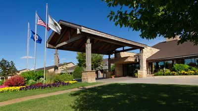 Arrowwood Resort & Conference Center