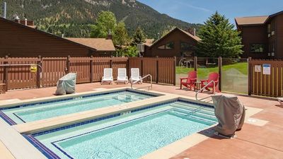 Bucks T-4 Lodge