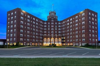Berkeley Oceanfront Hotel