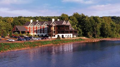 Lambertville Station Restaurant & Inn