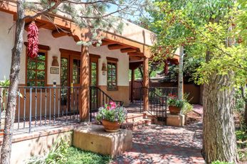 Inn on the Alameda