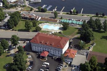 Fort William Henry Hotel & Conf Ctr
