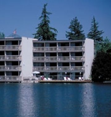 Lakeshore Inn