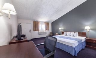 Parkview Inn & Conference Center