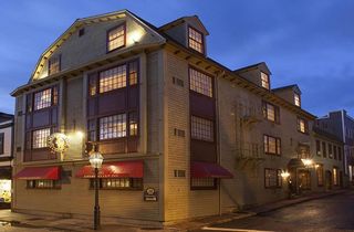 America's Cup Inn