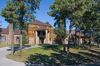 Sylvan Lake Lodge