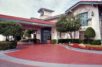 Stay Express Inn - Fair Park Downtown