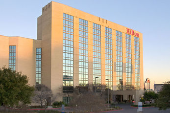 DoubleTree by Hilton San Antonio Airport