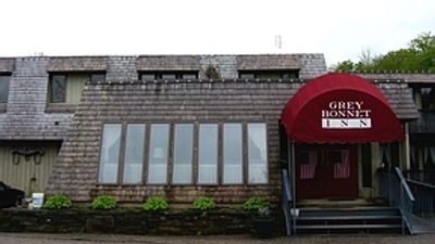 Grey Bonnet Inn