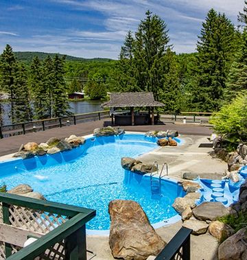 Snow Lake Lodge
