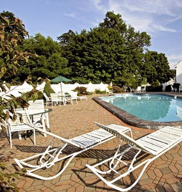 Historic Brandon Inn