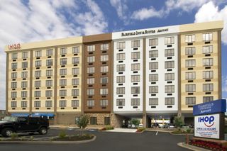 Fairfield Inn & Suites Alexandria West