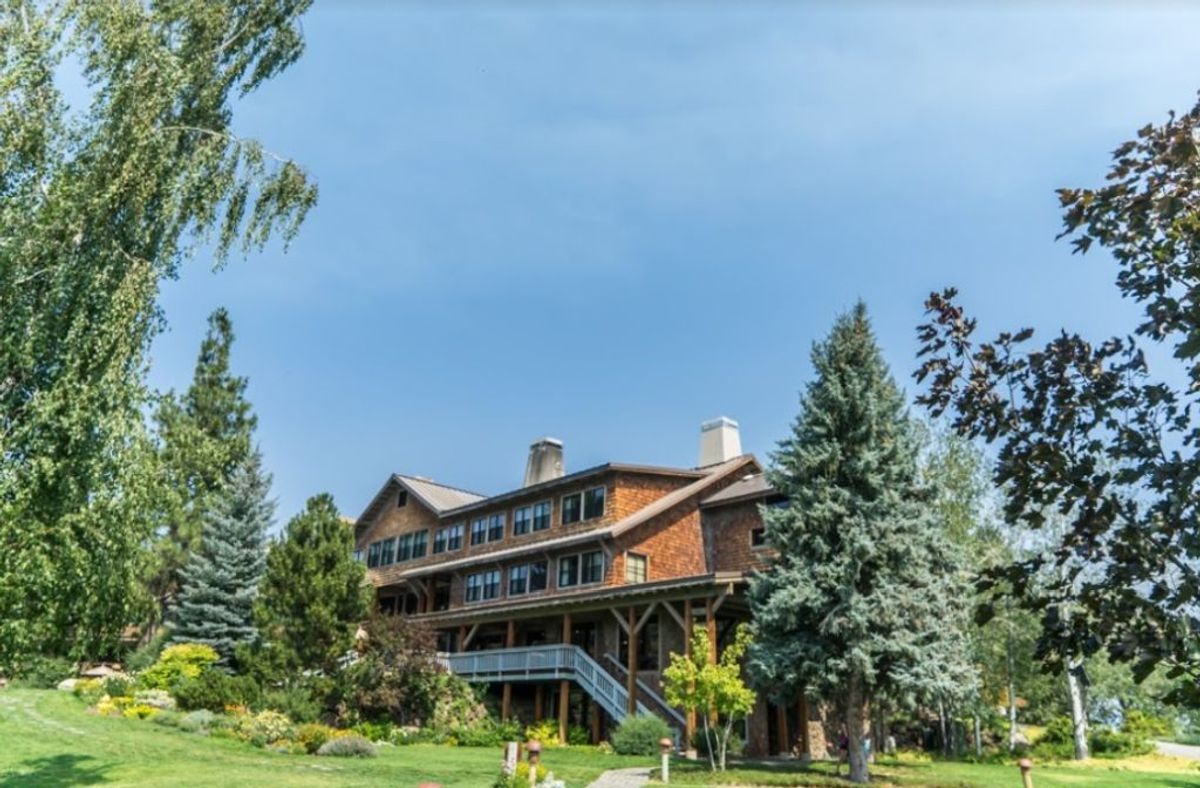 Sun Mountain Lodge First Class Winthrop, WA Hotels GDS Reservation Codes Travel Weekly