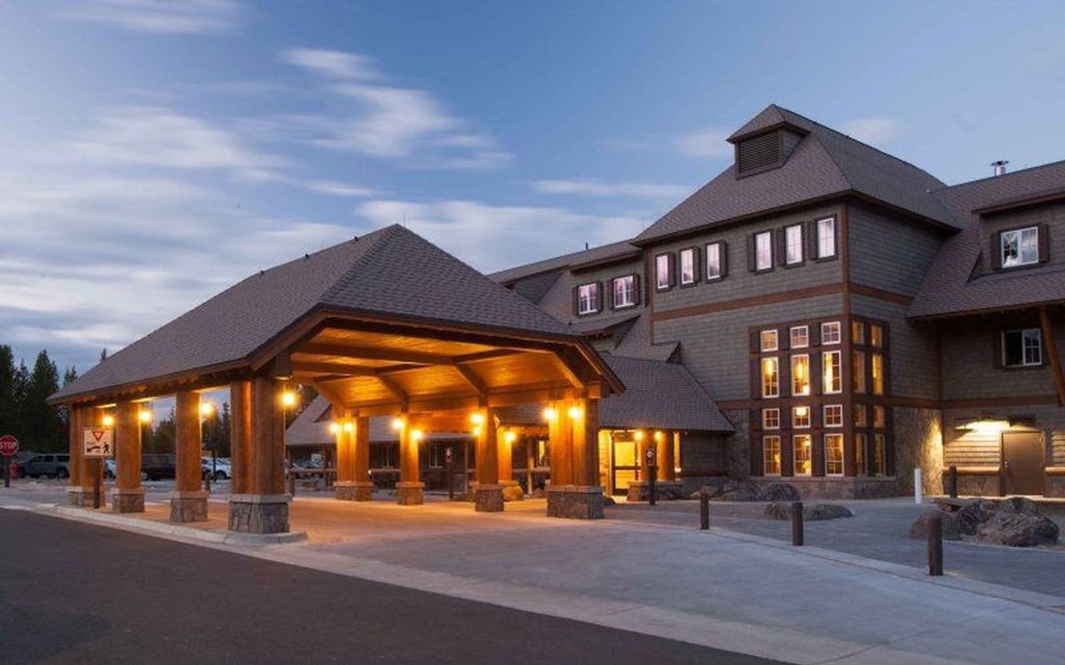 Lake Lodge Cabins- Yellowstone Natl Park, WY Hotels- GDS Reservation Codes:  Travel Weekly