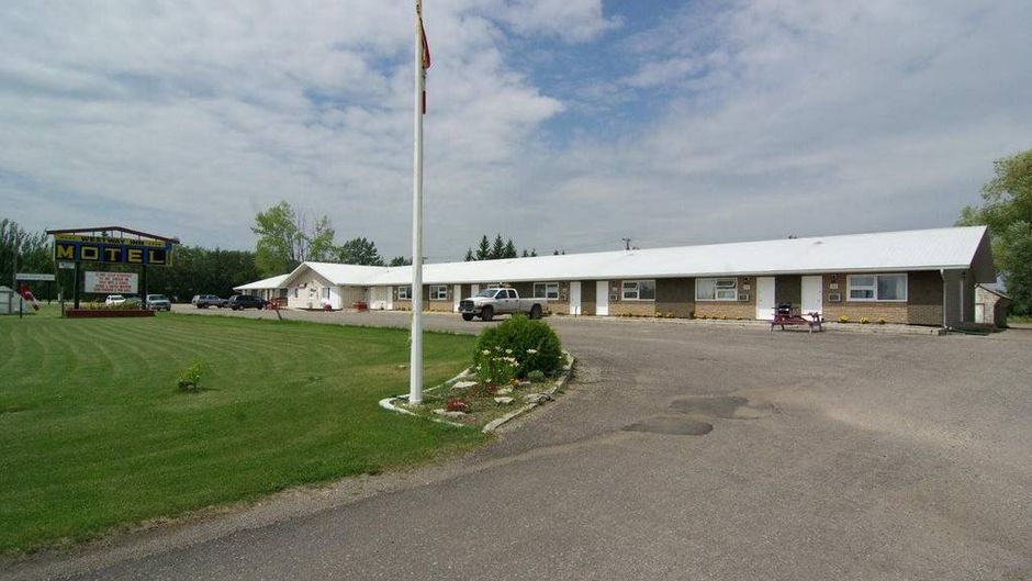 Westway Inn Exterior